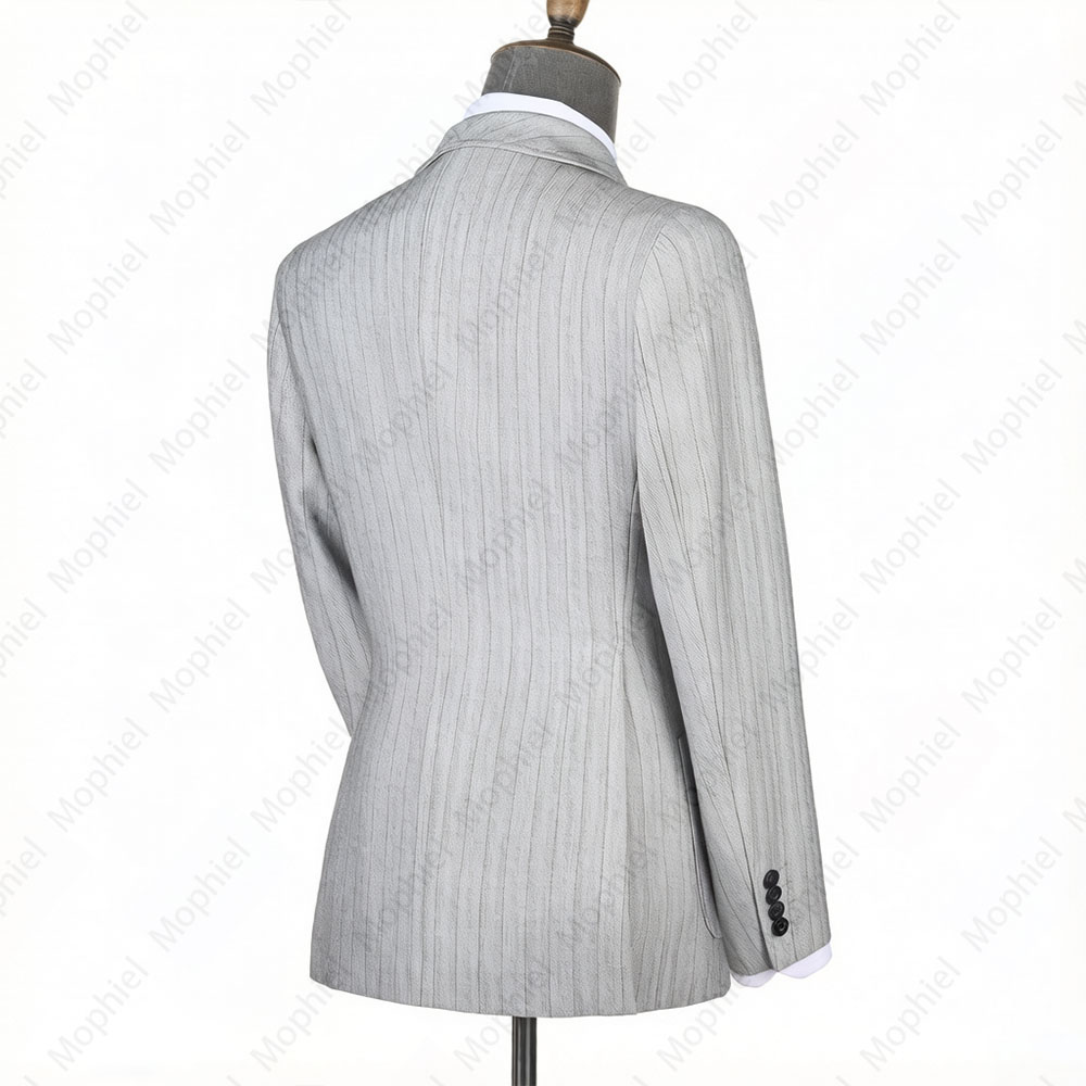 بدلة رجالية رمادية فاتحة من مو - مراجعة Formal Wear For Men In Wedding وسعره